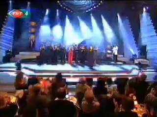 Kâmuran AKKOR-Bu Bece Son Gecemiz