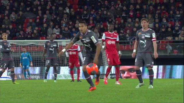 But Majeed WARIS (51ème) - Valenciennes FC - AC Ajaccio - (2-3) - 22/03/14 - (VAFC-ACA)