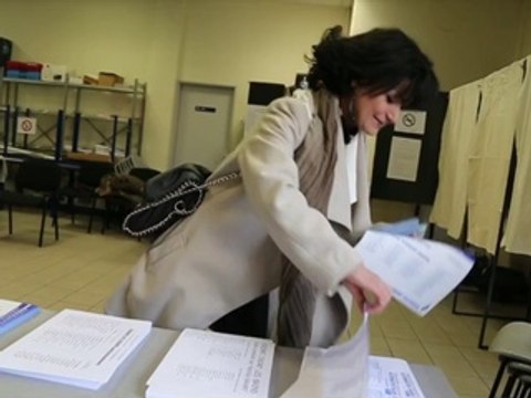 Municipales dans les Alpes : Marie-Anne Baudoin-Maurel (FN) a voté