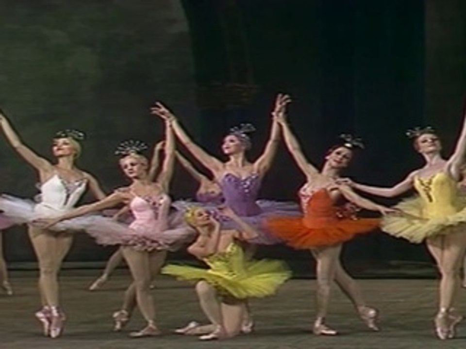 Tchaikovsky : "Sleeping Beauty" (Marinsky Ballet) 1/4