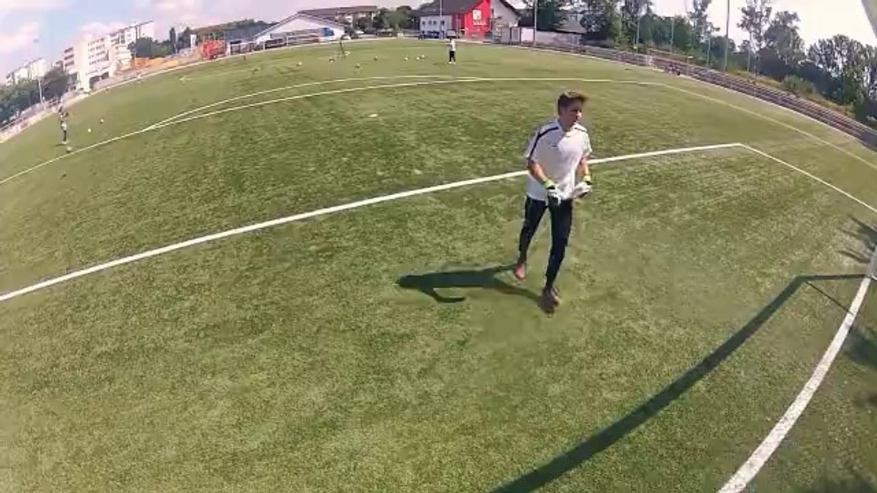 Şut alıştırması böyle olur!