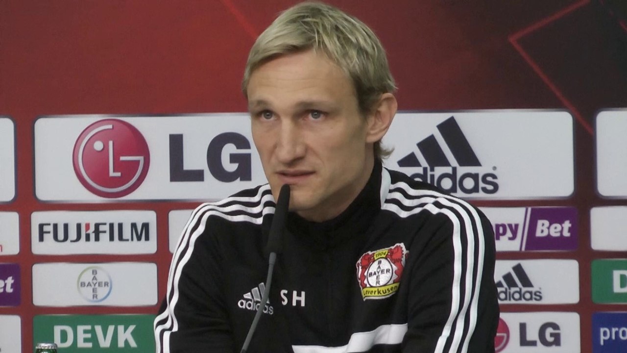 Hyypiä konsterniert: 'Wir machen absolut alles!'