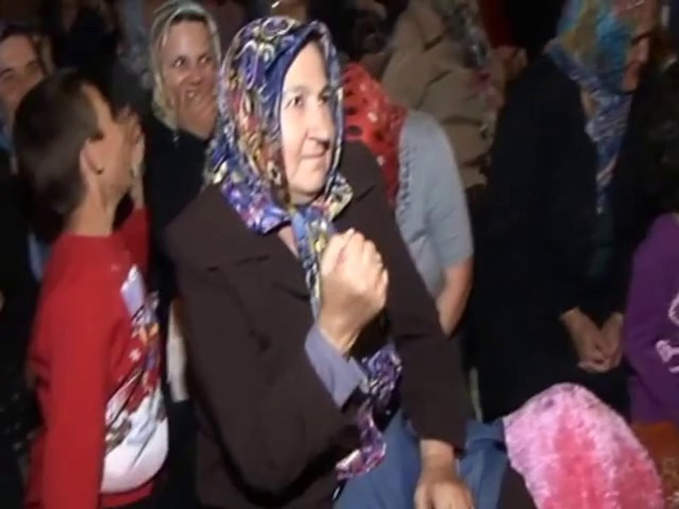 KEPEKLER KÖYÜ MUHTARLIĞI 1. BAHAR ŞENLİĞİ VE ERDAL GÜVENDİ KONSERİ ( BÖLÜM-5 )