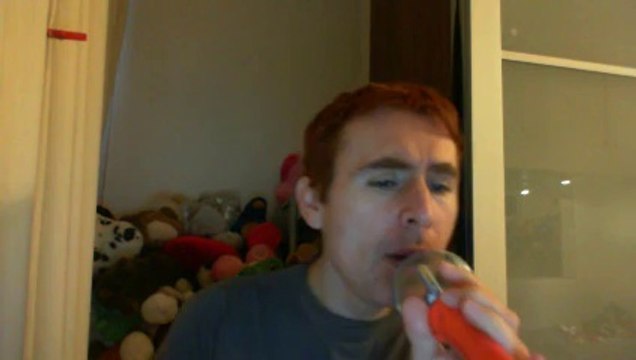 Wiwi égratigne shooting star de Tara MacDonald & Zaho