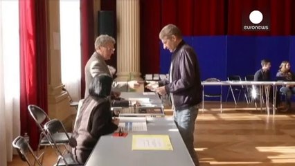 Fransa seçimlerinde Ulusal Cephe'nin tarihi başarısı