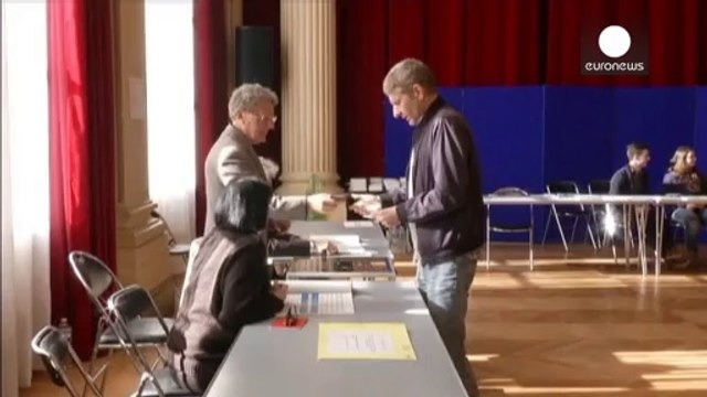 French far-right Front National makes big gains in local elections