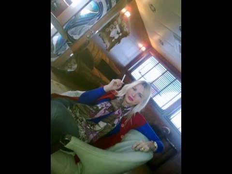 .şebnem ceyhan 2012 albüm hit parçası COOL..buğulu sesiyle şebnem.