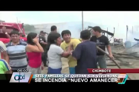 Seis familias damnificadas por incendio en asentamiento humano de Chimbote