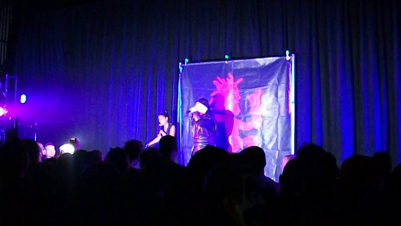Jumpsteady And Samantha - Love Is A Battlefield (Hallowicked 2013)