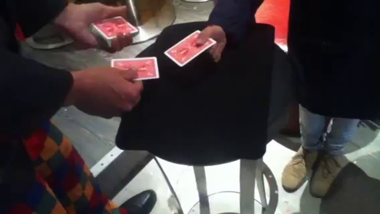 Tours de magie (cartes) !