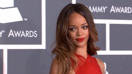 Rihanna honored by fashion world, Cher launches tour