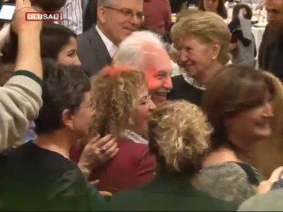 İzmir'de Doğu Perinçek sevgisi