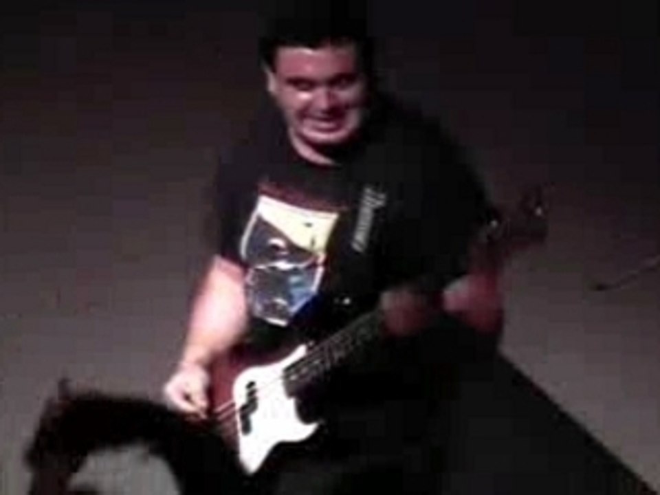 BBS PARANOICOS - RUIDOS (EN VIVO)