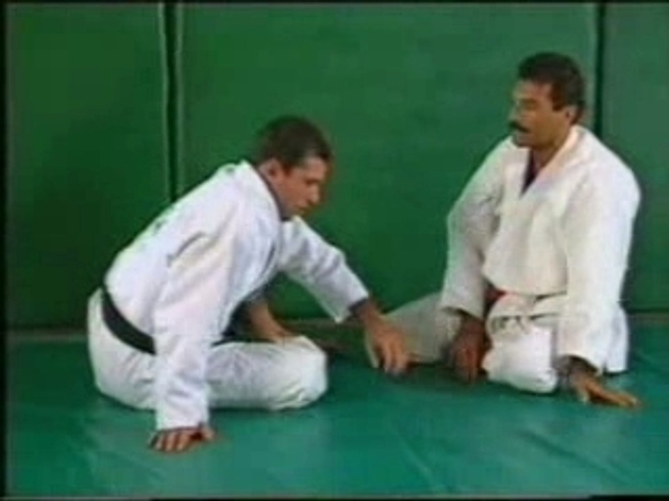 Gracie jiu-Jitsu Royce finishing