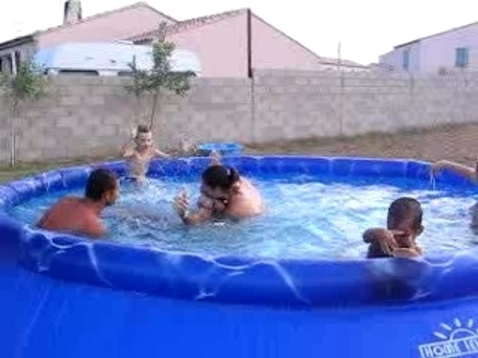 Piscine en famille
