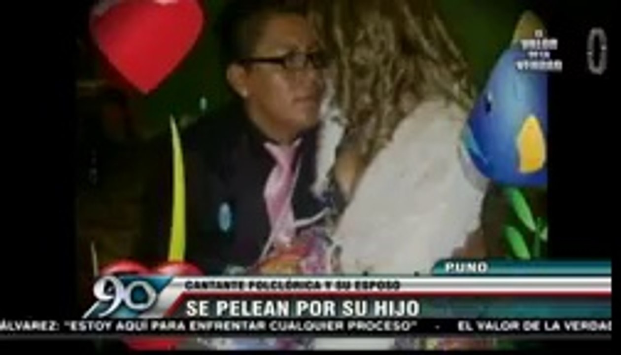 VIDEO CANTANTE FOLCLORICA YOLANDITA IVON Y ESPOSO SE JALONEAN A HIJOEN PLENA CONFERENCIA DE PRENSA