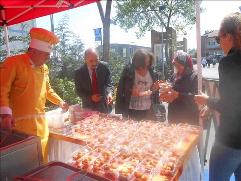 Merhum Ali Metin Kaz mirci Ruhuna İzzet Baysal Huzur evinde Sıcak Lokma Döküldü 9 Nisan Çarşamba 2014