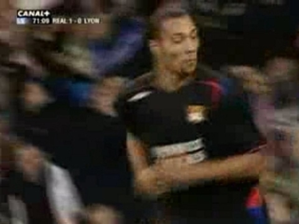 But John Carew Real Madrid 1 - Lyon 1