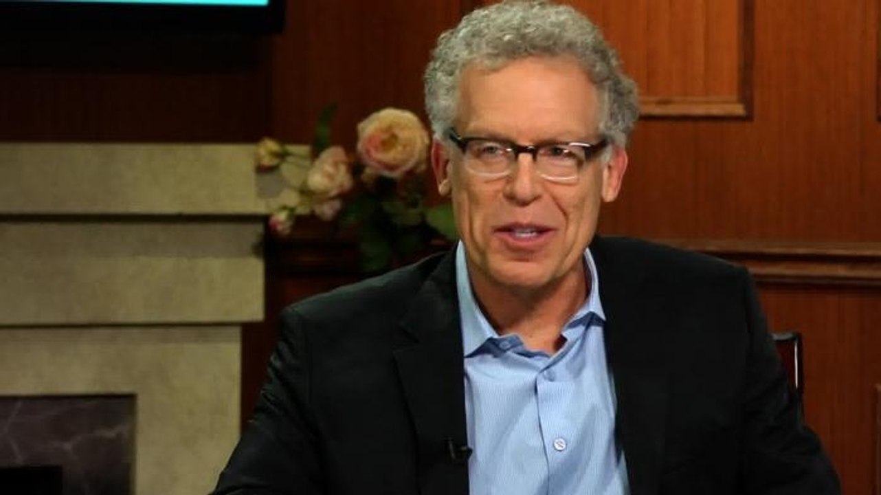 Carlton Cuse Redefines The Vampire Genre