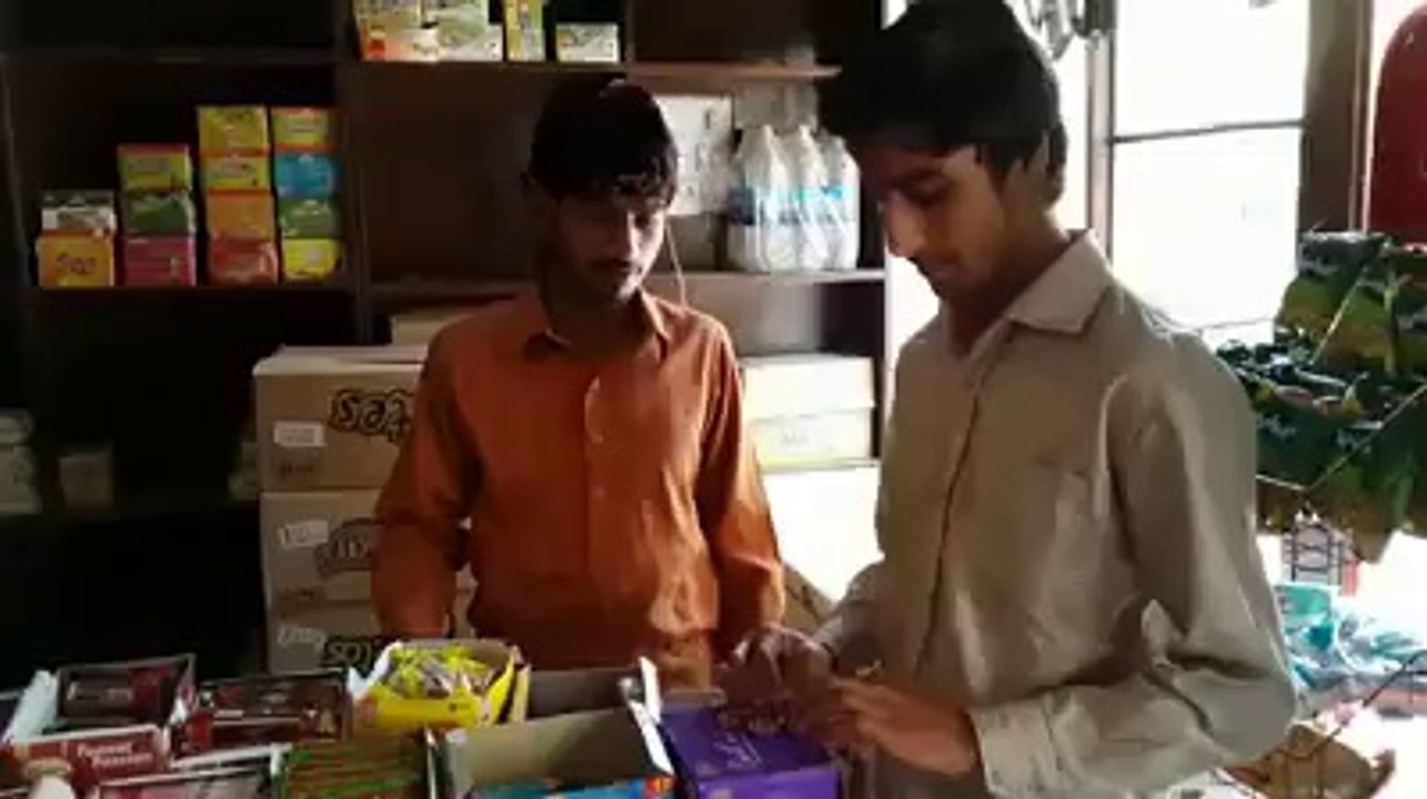 ویڈیو دیکھ کر ہنس ہنس کر دھرے ہو جائیں گے-Tezabi Video