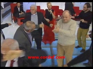 Eli Kınalı Yarim..Ayşegül Pınar