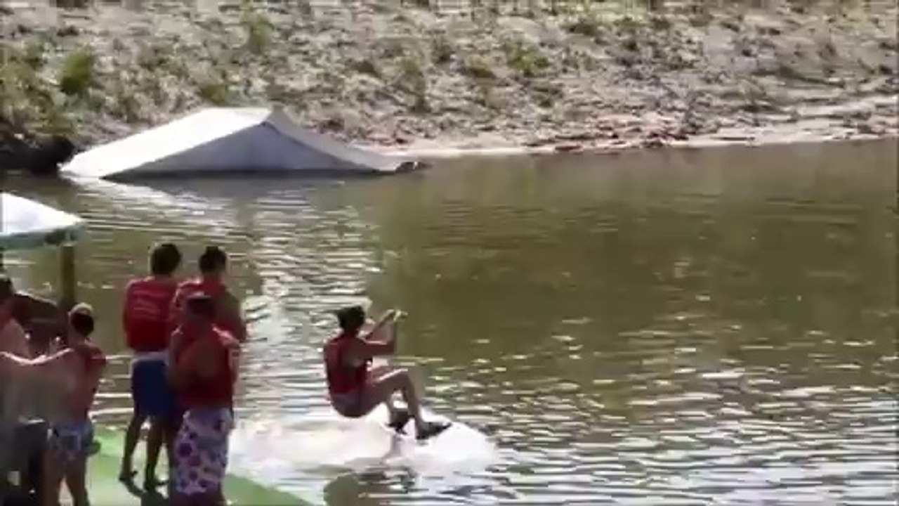 Embarrassing Wakeboard Wipe Out