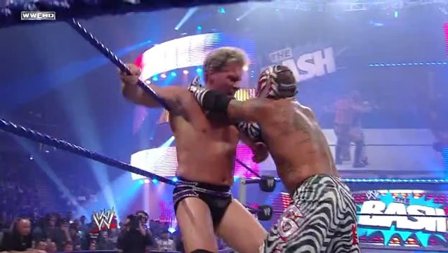 Chris Jericho vs Rey Mysterio (The Bash 2009 Mask vs. Title match for the WWE Intercontinental Championship)