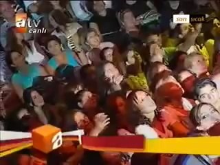 Volkan Konak    - Yaz Beni