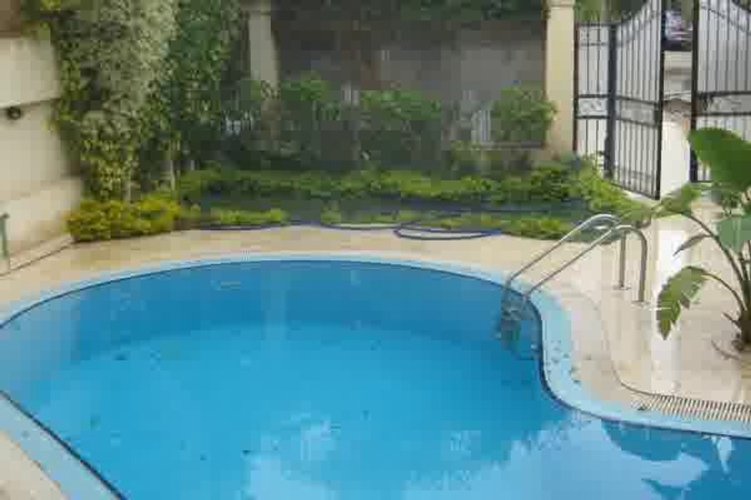 Villa for Rent in Sheikh Zayed