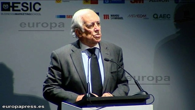 Espinosa elogia la figura de Adolfo Suárez