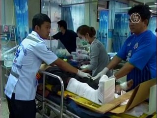 В Таиланде автобус упал в ущелье, есть жертвы