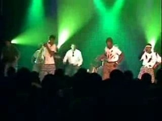 LA JET SET COMO AU PLANET JEUNE 2006