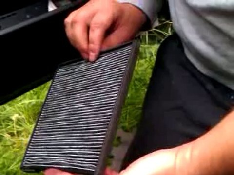 Mécanique - Remplacement filtre à air - climatisation