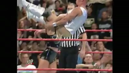 Wrestlemania 14 in 60 seconds