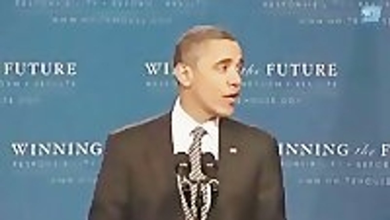 Barack Obama Sings MC Hammer’s “U Can’t Touch This”