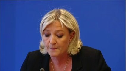 Le FN fusionne avec deux listes, dans le Val-de-Marne et en Moselle, annonce Marine Le Pen