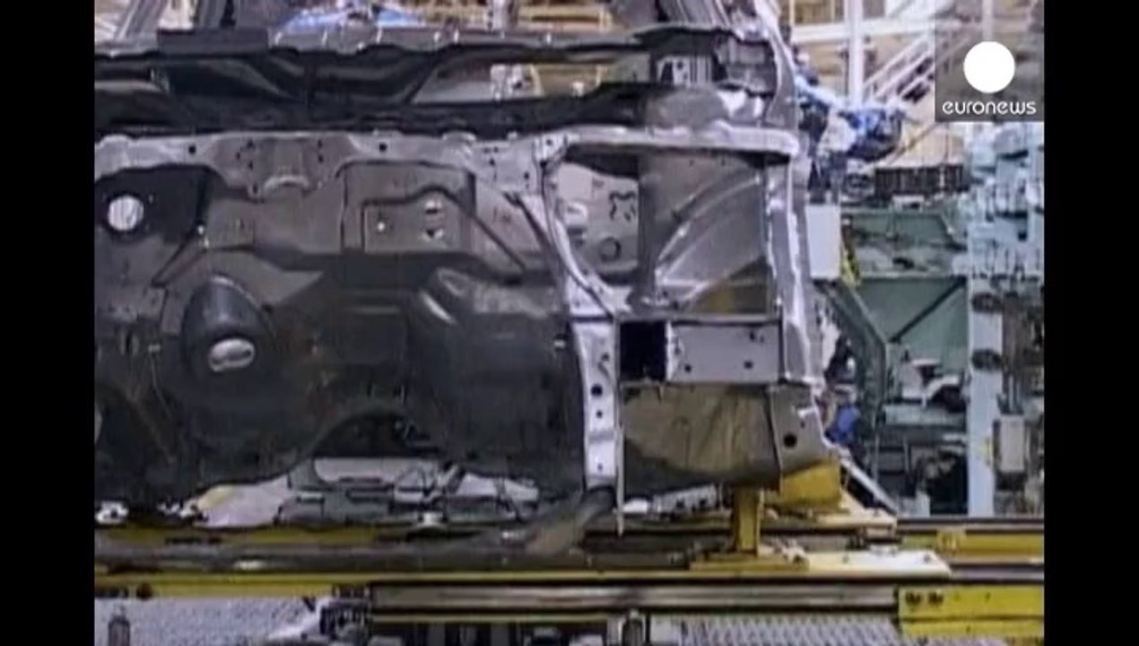 Honda to build fewer car in UK on weak growth outlook