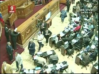 Bancada opositora abandonó la AN para introducir documento en apoyo a Machado en el TSJ