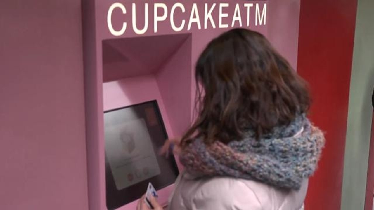 24-Hour Cupcake ATM Opens