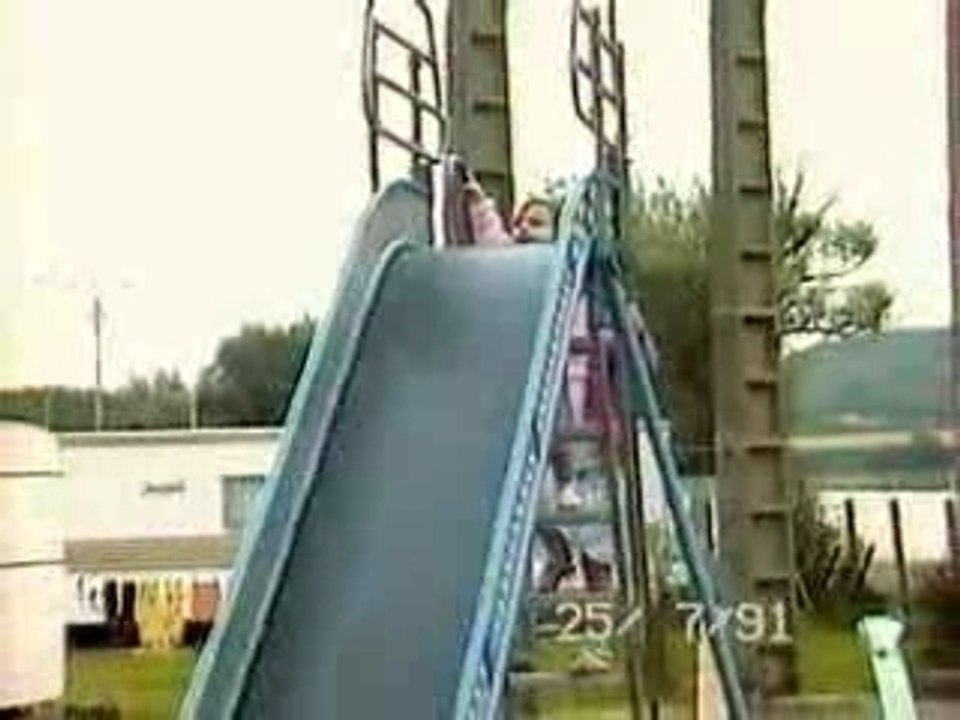 Mélinda et Céline en camping