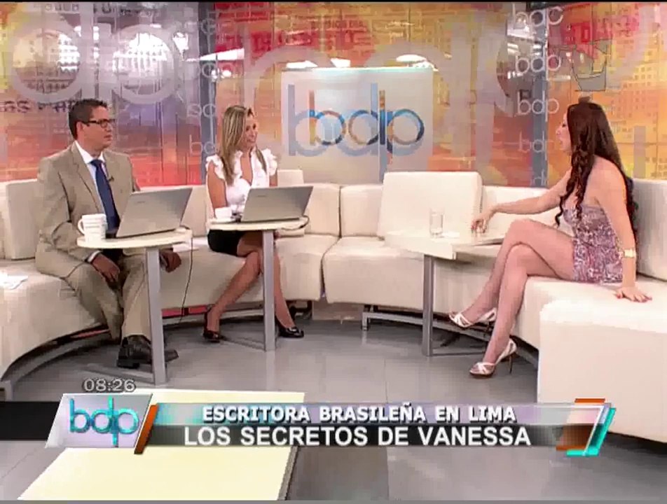 Vanessa de Oliveira: Mujeres deben ser femeninas por fuera y hombres por dentro