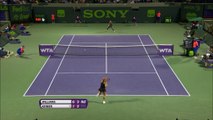 Williams powers past Kerber