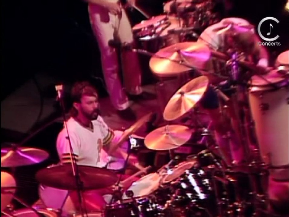 iConcerts - Doobie Brothers - Long Train Runnin' (live)