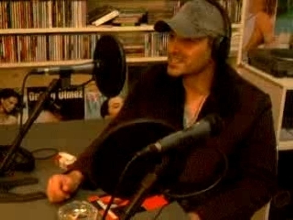 Ali Guven Radio Pasa