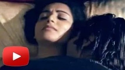 Hansika Motawani & Jayam Ravi CAUGHT In Bed !