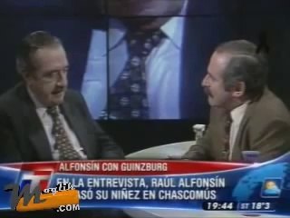 Raúl Alfonsín con Jorge Guinzburg