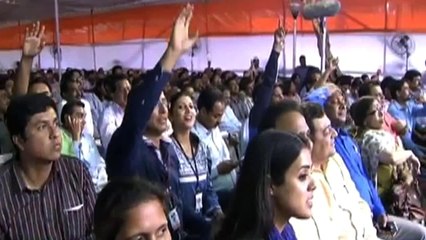 Congress manifesto promises 8 per cent growth in 3 years