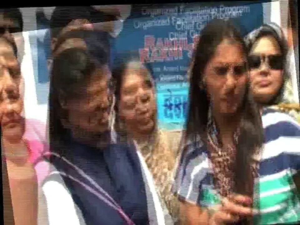 No more item girl Rakhi Sawant turns politician