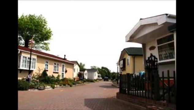 Ilford Bridge Park - Sines Parks