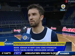 Fenerbahçeli futbolculardan basket takımına destek